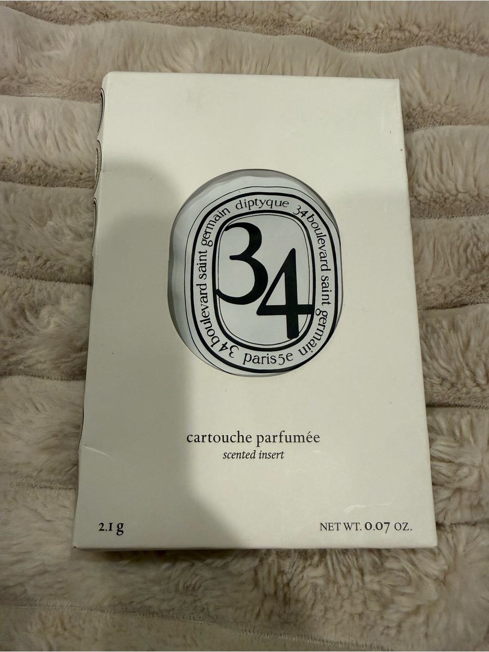Diptyque 34 Scented car diffuser insert refill - White & Black Packaging